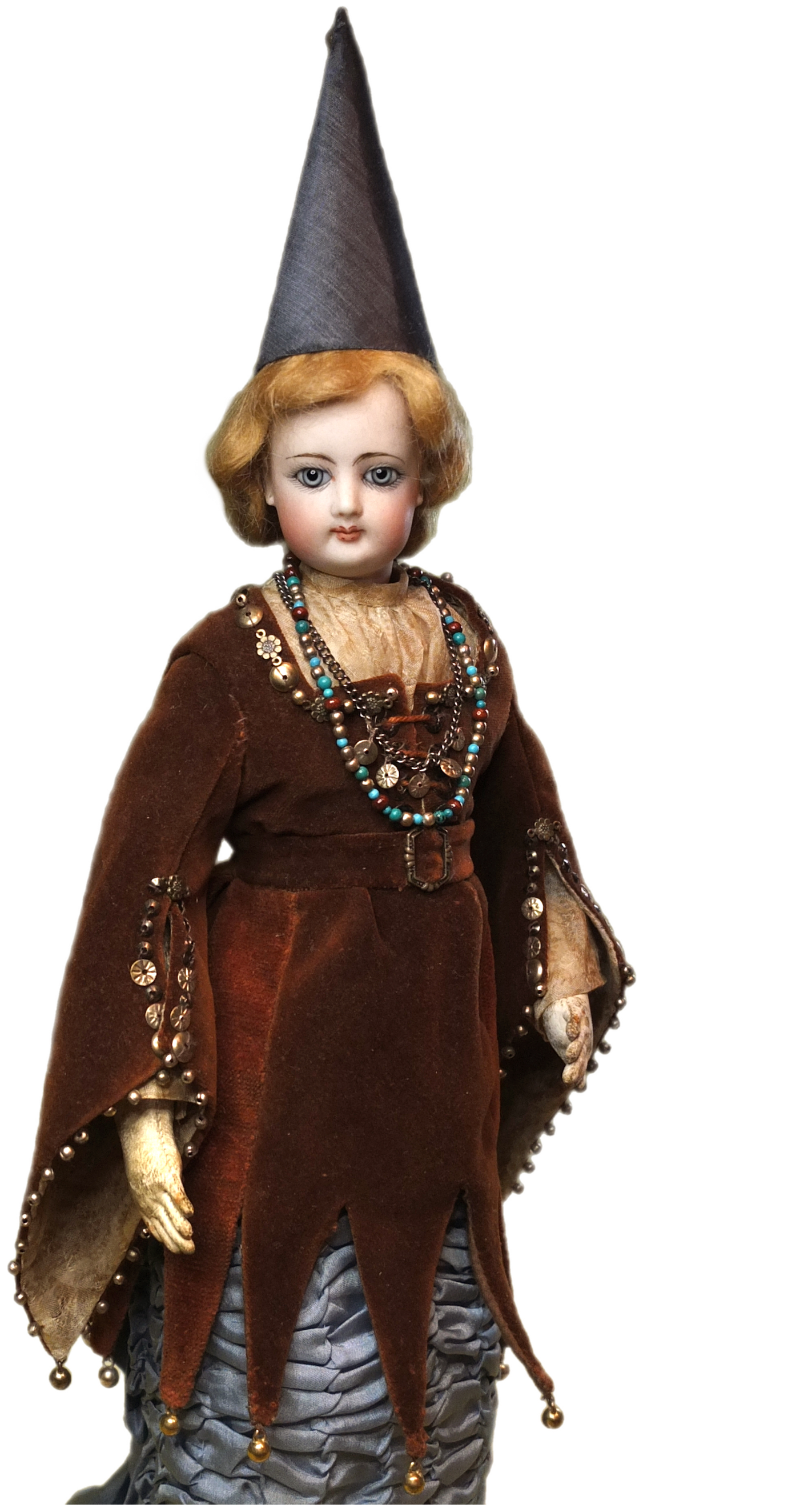 «Модная» кукла-дама фабрики Франсуа Готье. Франция, 1870-е гг. Частная коллекция. Из статьи Натальи Курочкиной «Костюм предсказательницы»