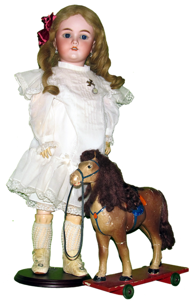 Кукла Хенриха Хандверка 69 молда. Высота 60 см. Частная коллекция. Из статьи Натальи Курочкиной «Хенрих Хандверк»
